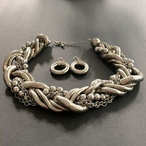 Woven chunky silver pewter toned braided necklace & round earrings to match